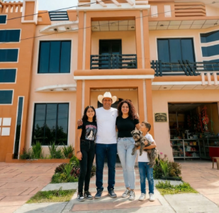 Familia Rodríguez, clientes de Ferco en Guatemala
